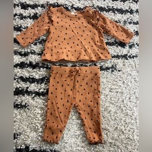 Baby matching outfit